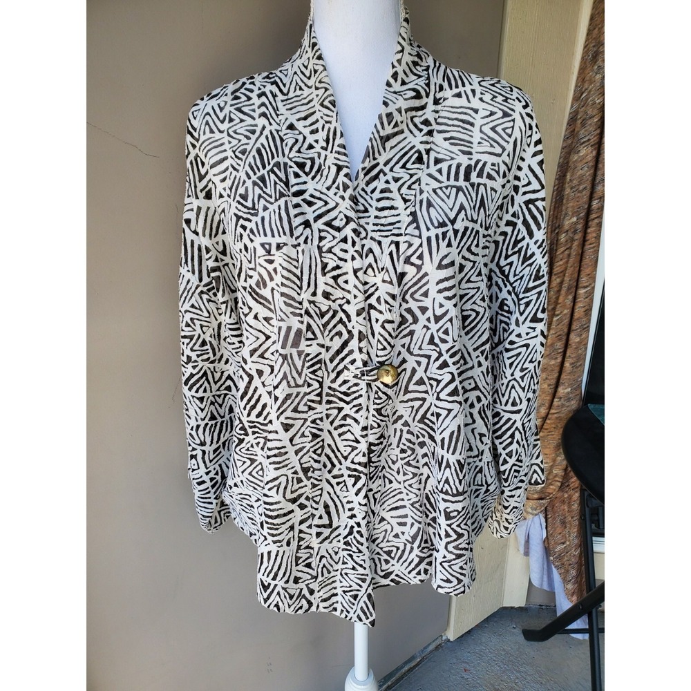 Chicos Top Women S/M Tan Black Southwestern Geometric Safari Casual Travel